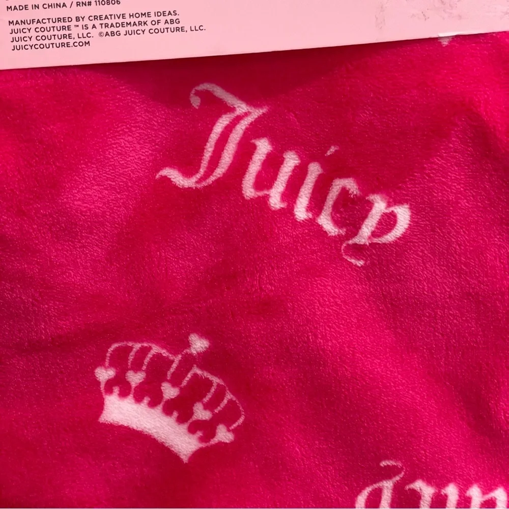 NEW Juicy Couture‎ Hot Pink Plush Printed Throw Blanket Logo Crown 50x70